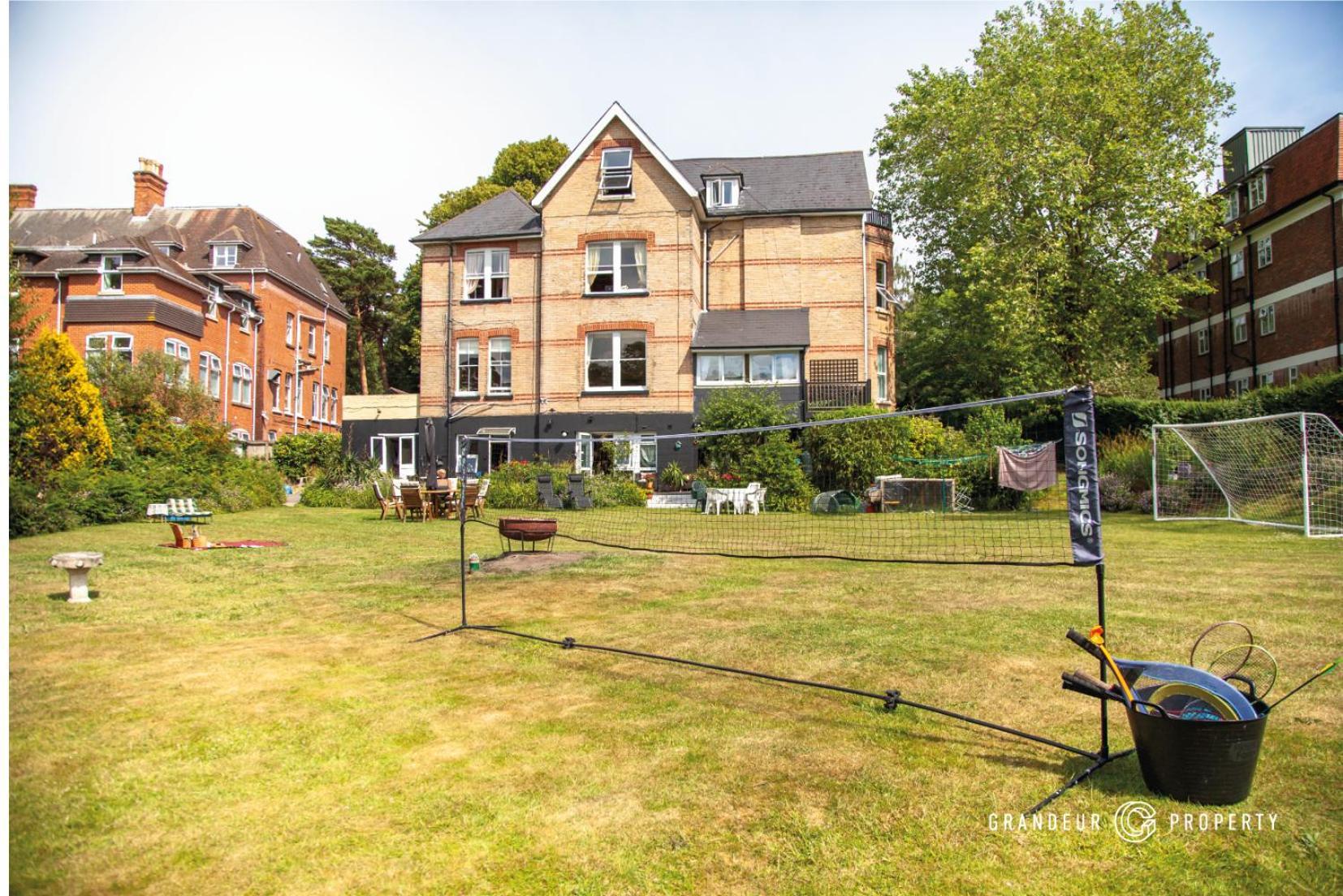 The Gardenside Apartment By Grandeur Property Bournemouth Exterior photo